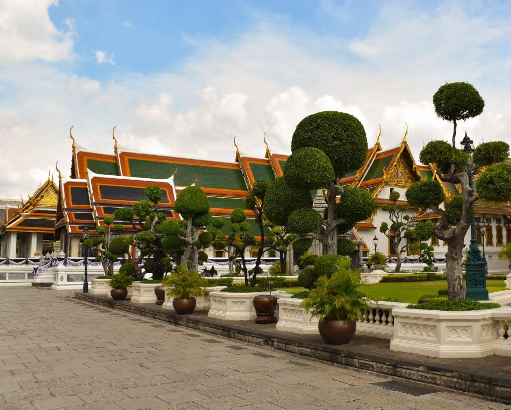 The-Grand-Palace-Wat-Phra-Kaew-Bangkok-Thailand