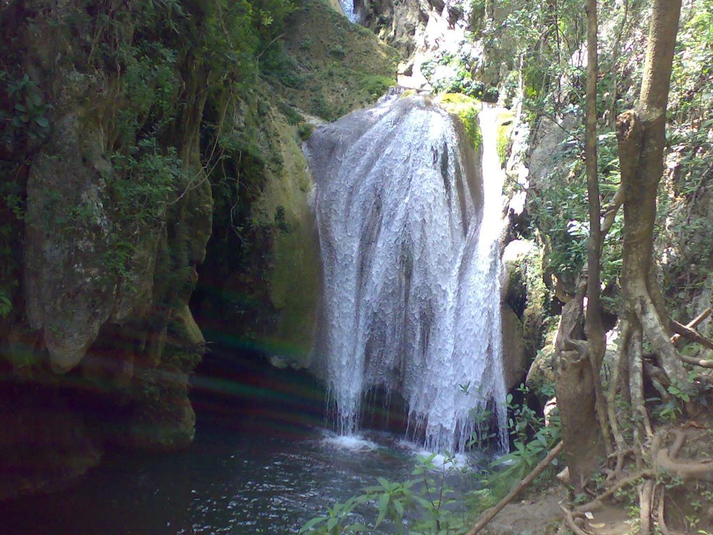 Cascada de Javira